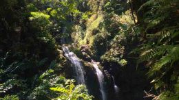 waterval op Maui